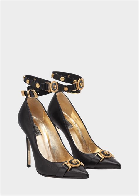 versace medusa.|Versace Medusa detail round heels.